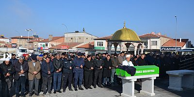 KIBRIS GAZİMİZ MEHMET ŞEFKİ VARLIK SON YOLCULUĞUNA UĞURLANDI